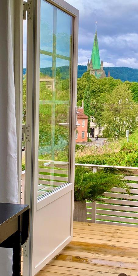 Villa Private House-Terrace-Garden -Parking-Wifi-Smarttv à Trondheim Extérieur photo